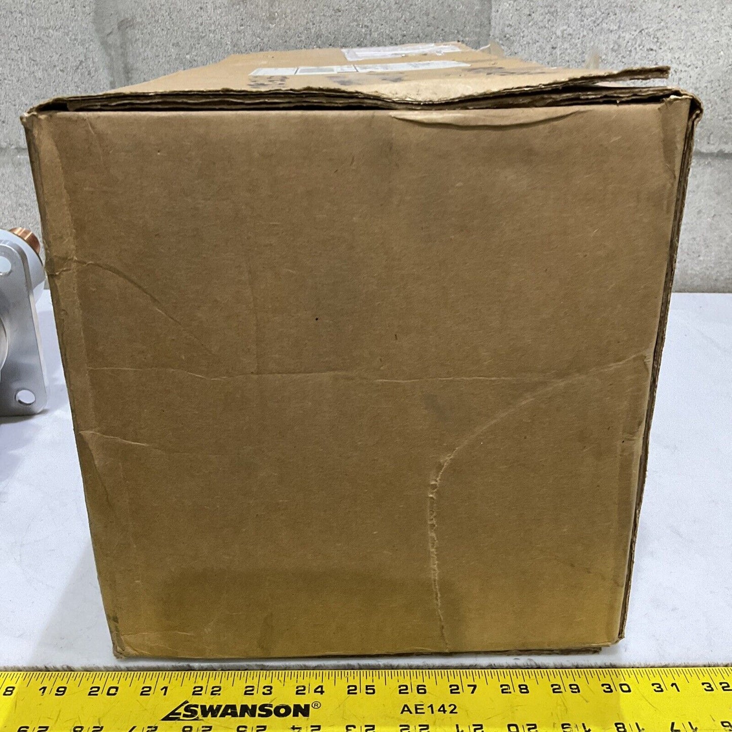 ABB 5382D48G12 LOW VOLTAGE ELECTRICAL BUSHING 15 KV 373