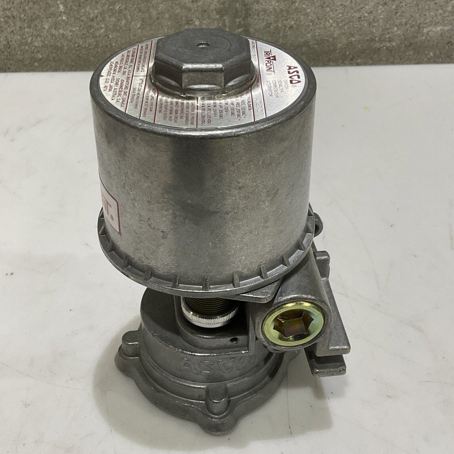 ASCO TRI-POINT A 72343 SA12B PRESSURE AND TEMPERATURE SWITCH INTERRUPTER  373