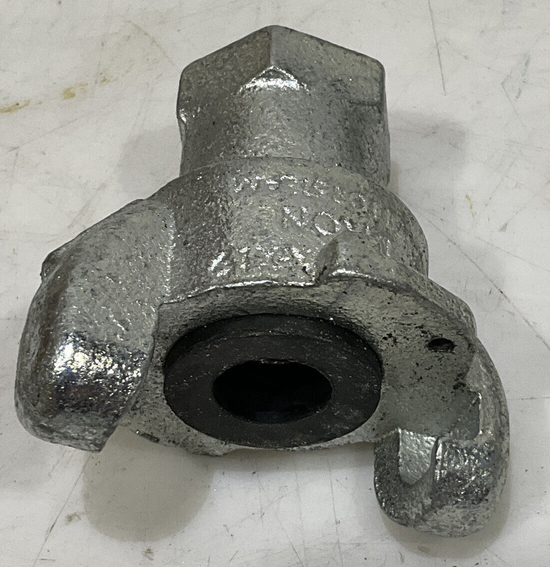 DIXON AM3 IRON AIR KING FEMALE NPT LOT OF 50 373