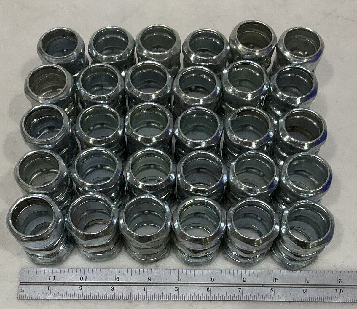 EATON TK113 CONDUIT COMPRESSION COUPLING LOT OF 30 373