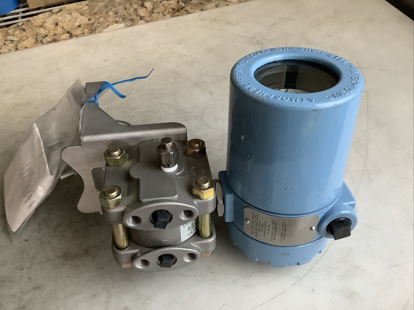ROSEMOUNT 1151HP4E22M1B1D1 PRESSURE TRANSMITTER 0-30H2O 4-20MA 45VDC 4500PSI 373