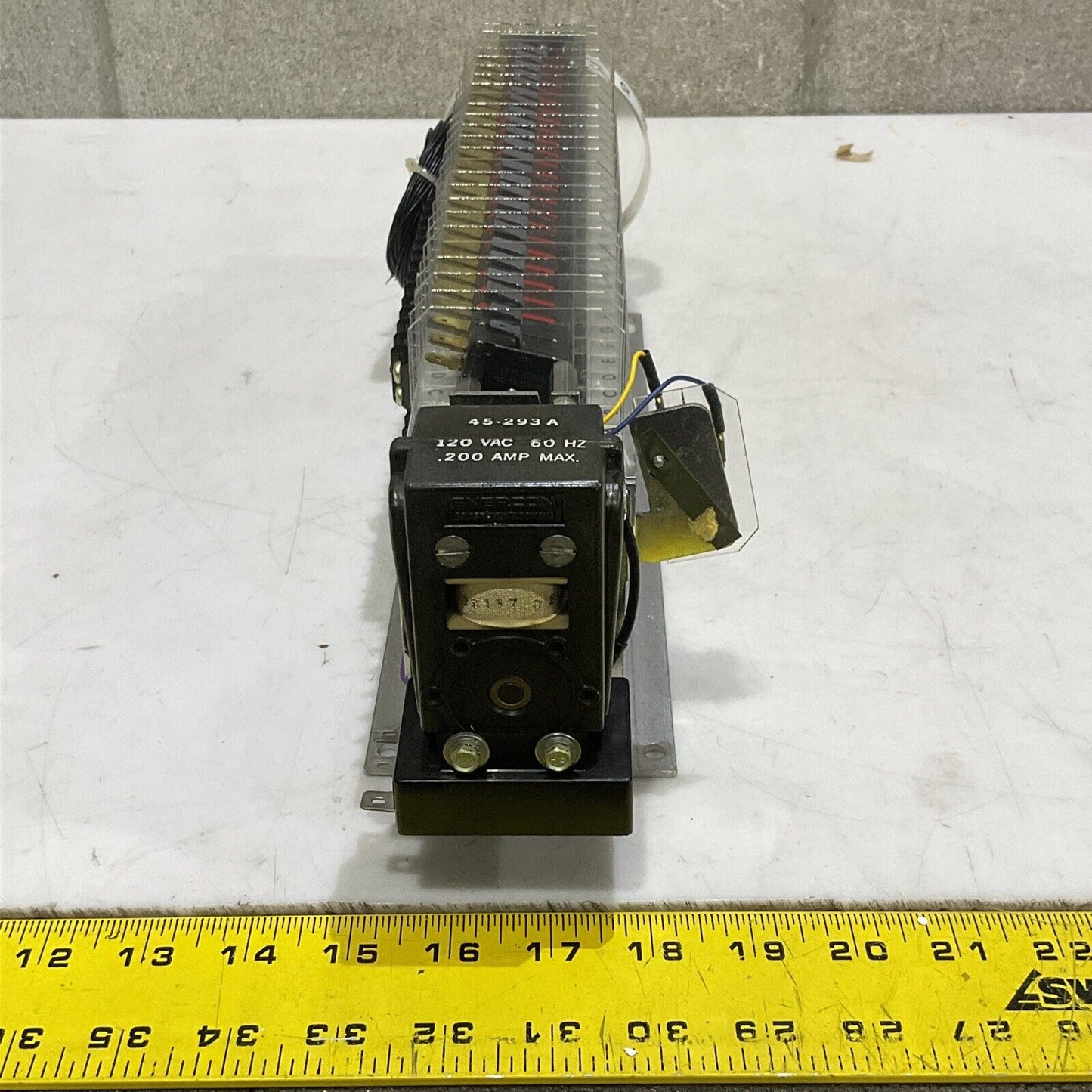 AGASTAT EMS18AB24UG2M2 82322140 STEPPING SWITCH 15A 1/2 HP 125-250 VAC 373