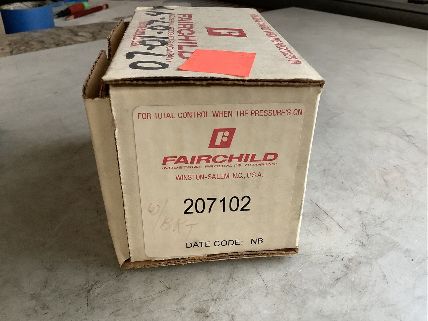 FAIRCHILD 207102 PNEUMATIC VOLUME BOOSTER 373