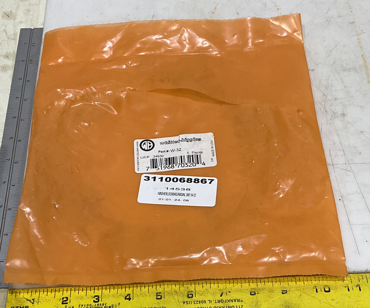 WHITTET-HIGGINS W-32 LOCK WASHER LOT OF 2 881