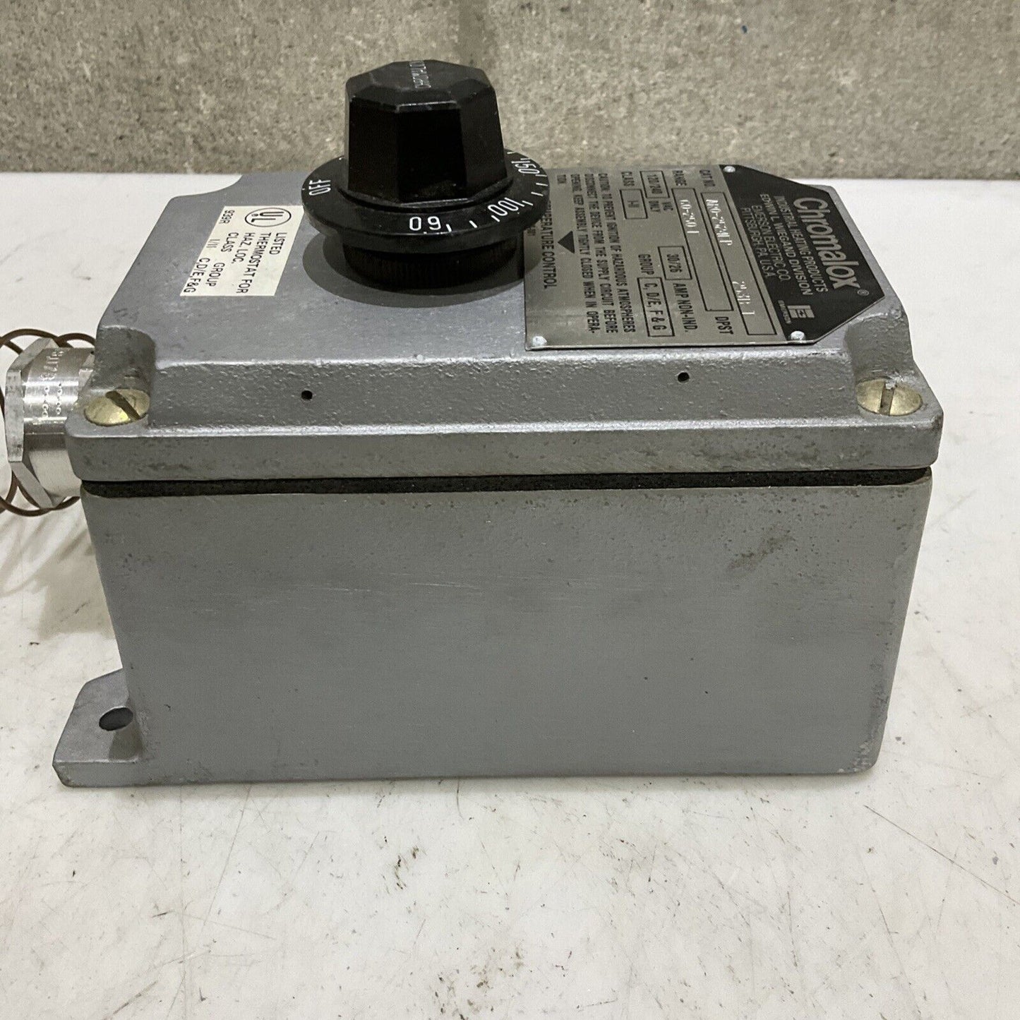 CHROMALOX 299401 AR0-2534EP 253B EXPLOSION RESISTANT THERMOSTAT 1240V 30A 373