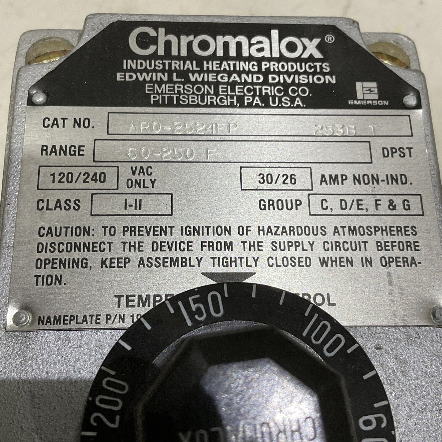 CHROMALOX 299401 AR0-2534EP 253B EXPLOSION RESISTANT THERMOSTAT 1240V 30A 373