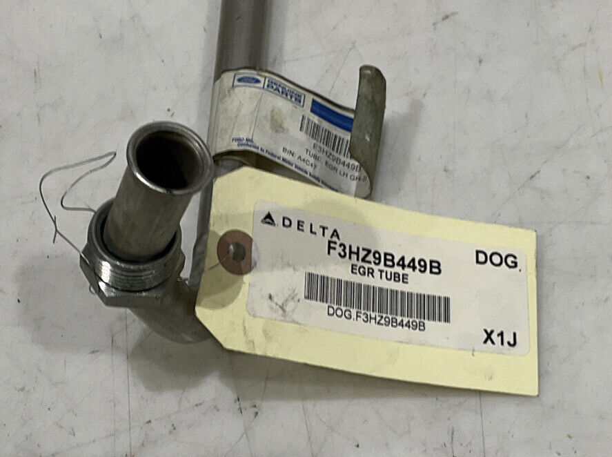 FORD F3HZ9B449A AIR INLET TUBE 881