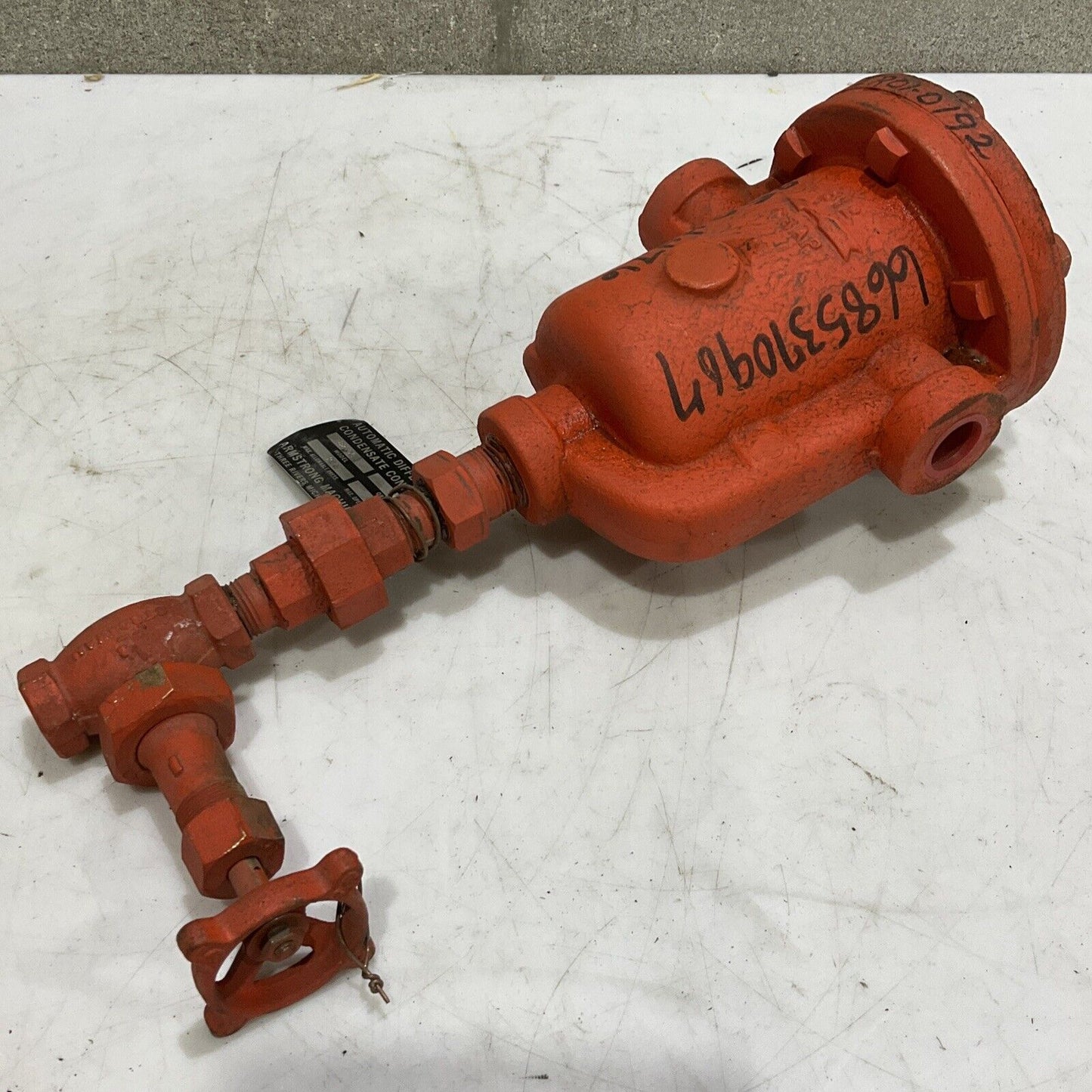 ARMSTRONG INDUSTRIES 82DC DIFFERENTIAL CONTROLLER 250 1/8 0-200 LBS 1500LBS 373