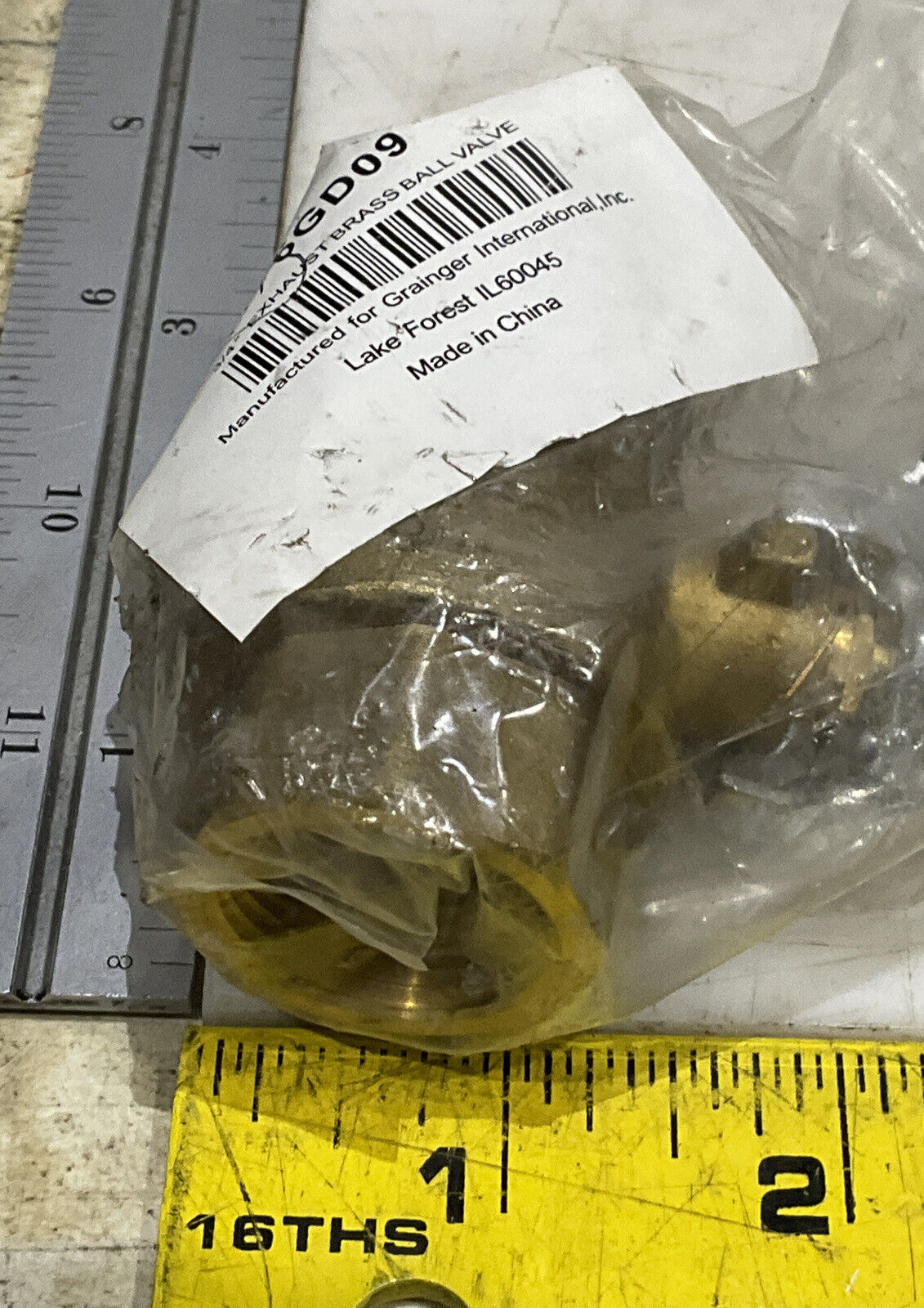 GRAINGER 6GD09 BRASS BALL VALVE LOT OF 6 373