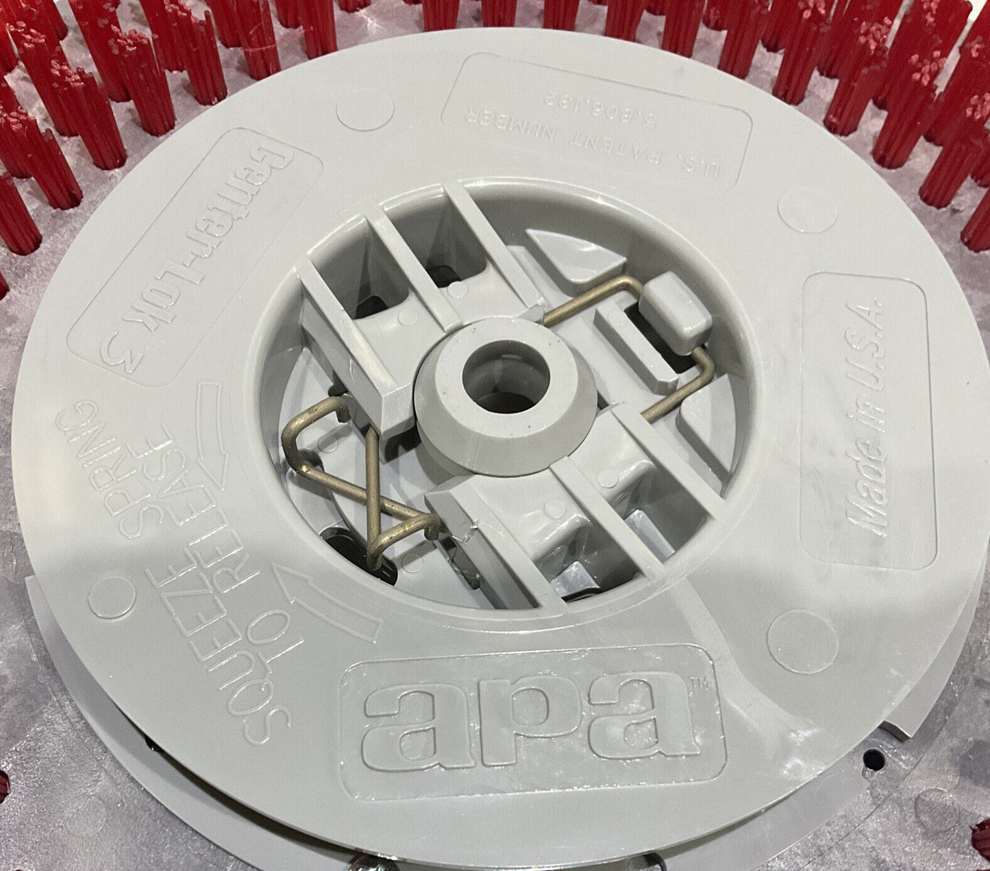 NILFISK 56505750 11” PAD HOLDER 373