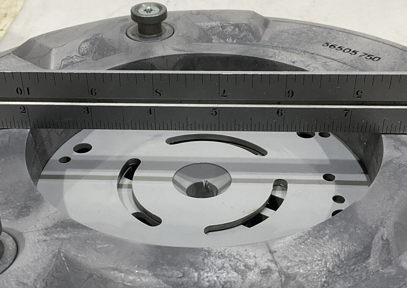 NILFISK 56505750 11” PAD HOLDER 373