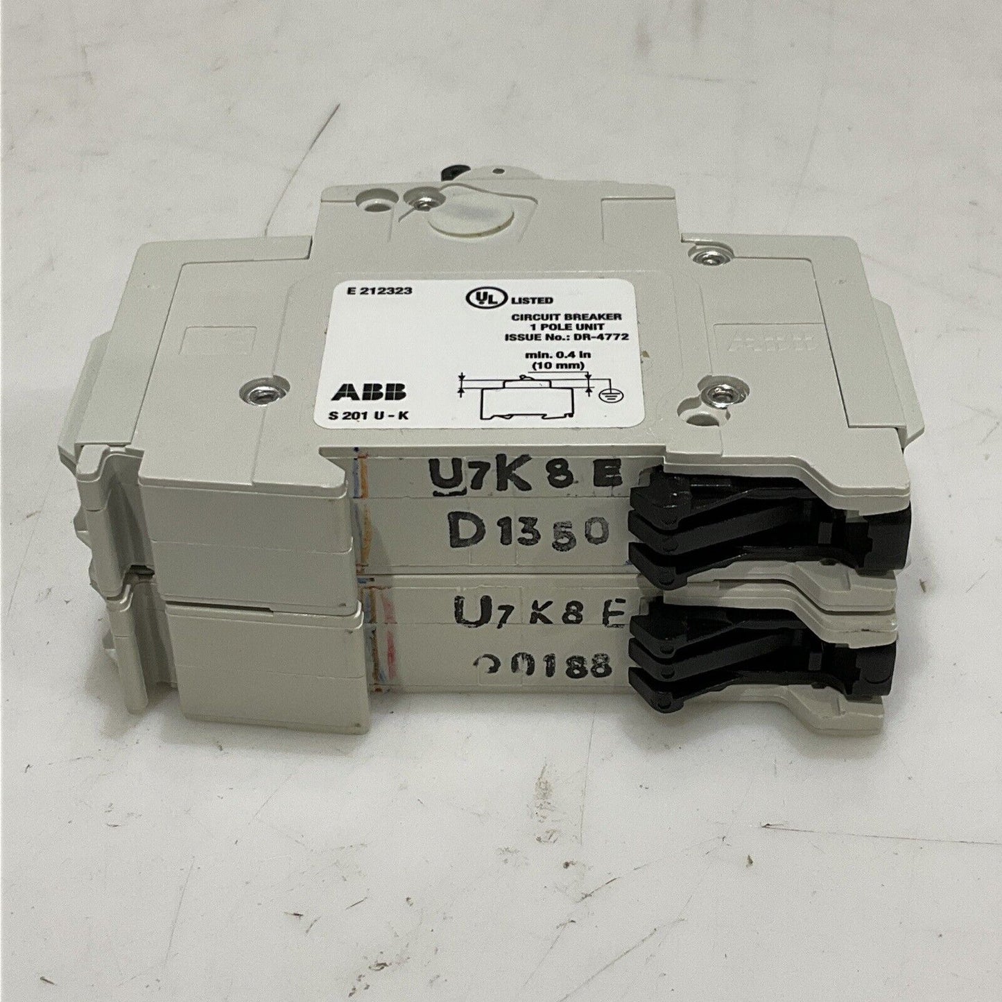 ABB S201U-K8 S 201 U K 8 A CIRCUIT BREAKER 240V 50/60HZ LOT OF 2 U3S