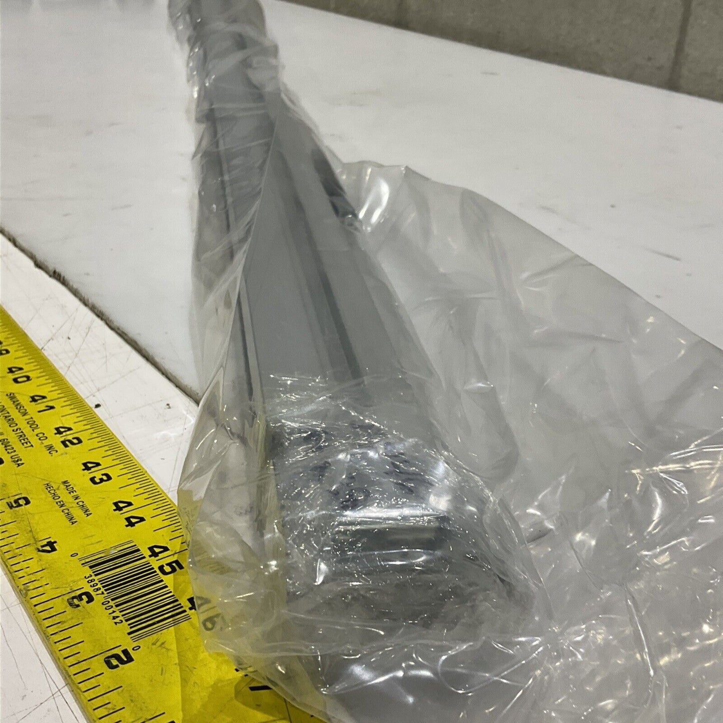MACRON DYNAMICS INC 10935C01 2992 NBC LINEAR ACTUATOR APPROX 55” U3S