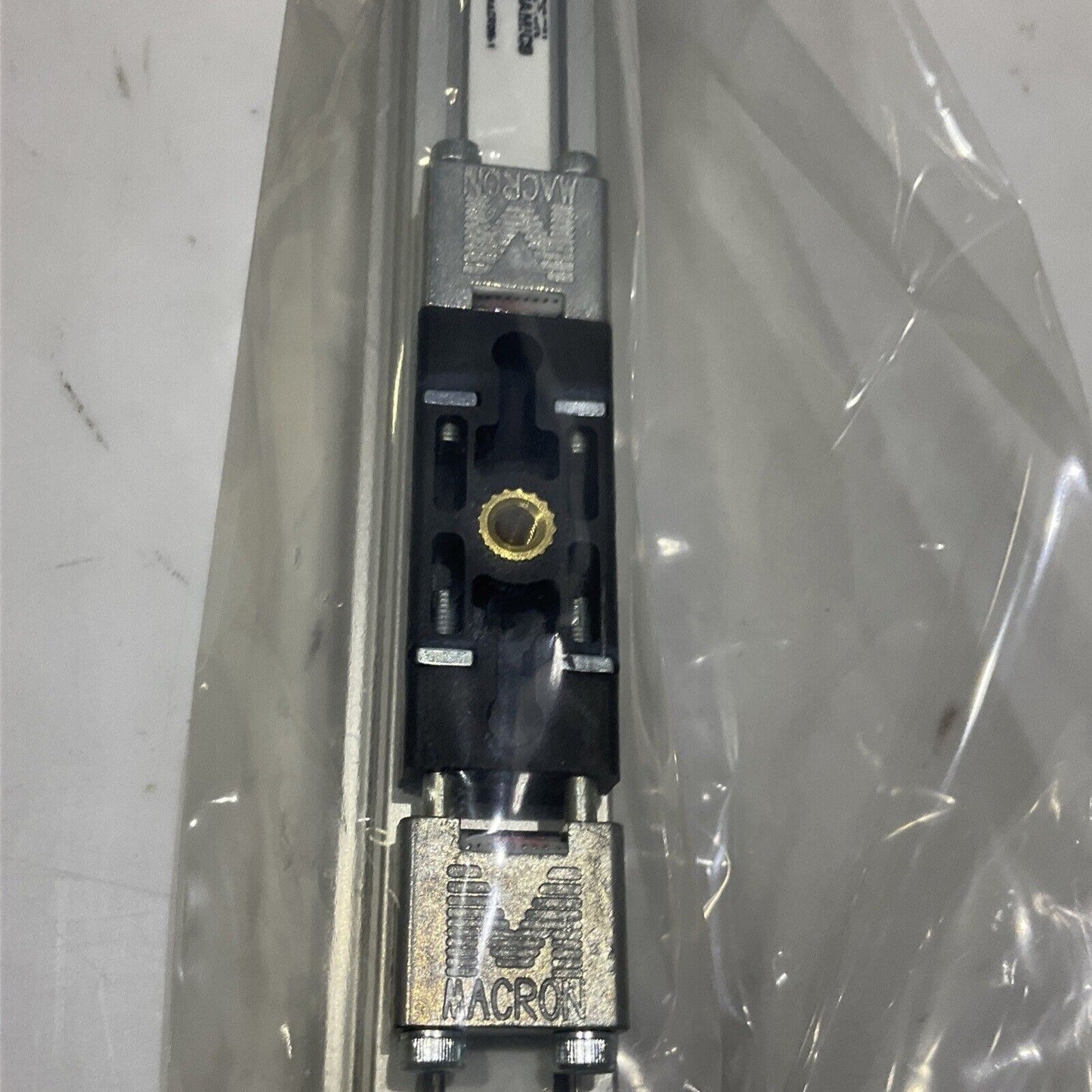 MACRON DYNAMICS INC 10935C01 2992 NBC LINEAR ACTUATOR APPROX 55” U3S
