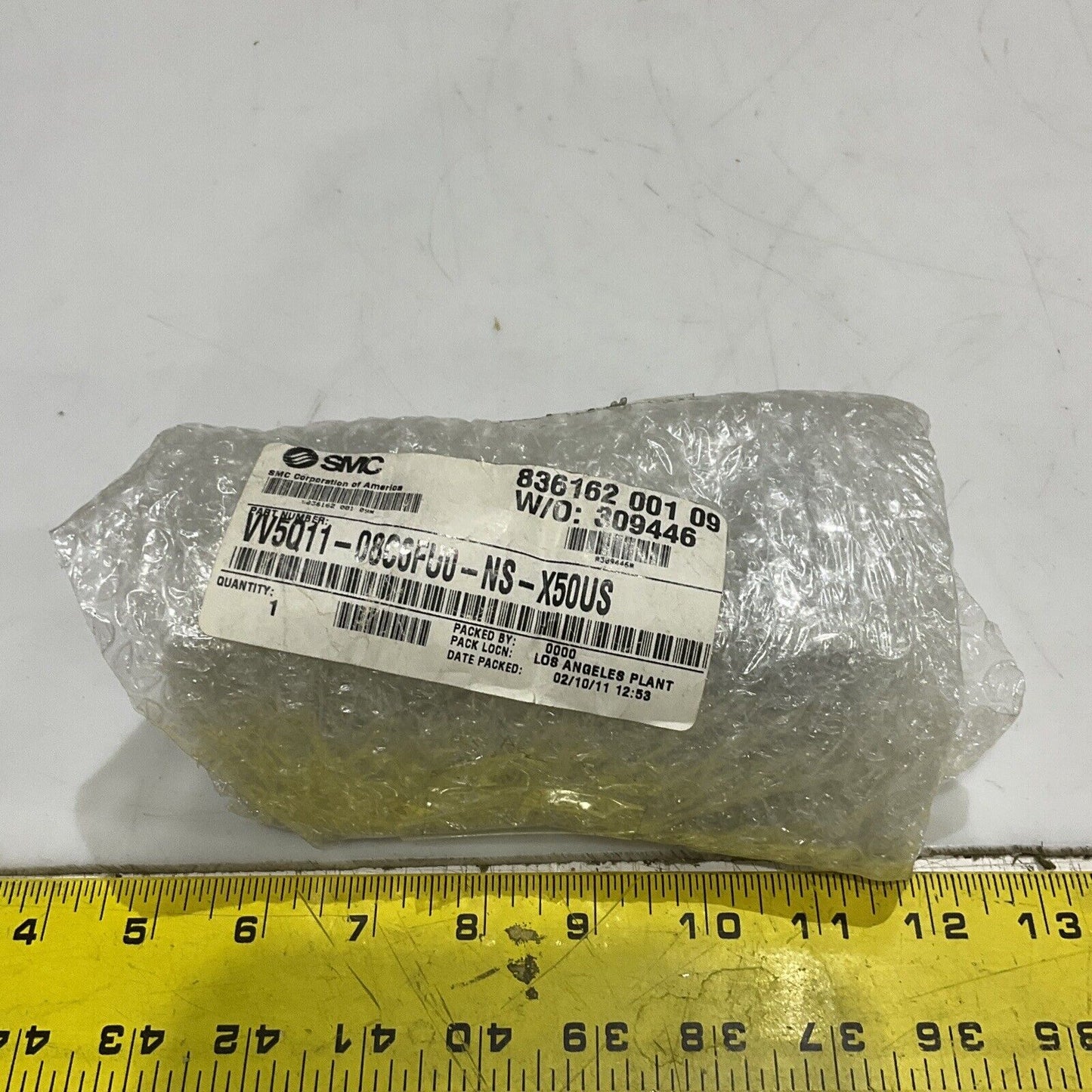 SMC VV5Q11-08C6FU0-NS-X50US MOUNTED MANIFOLD MOUNT U3S