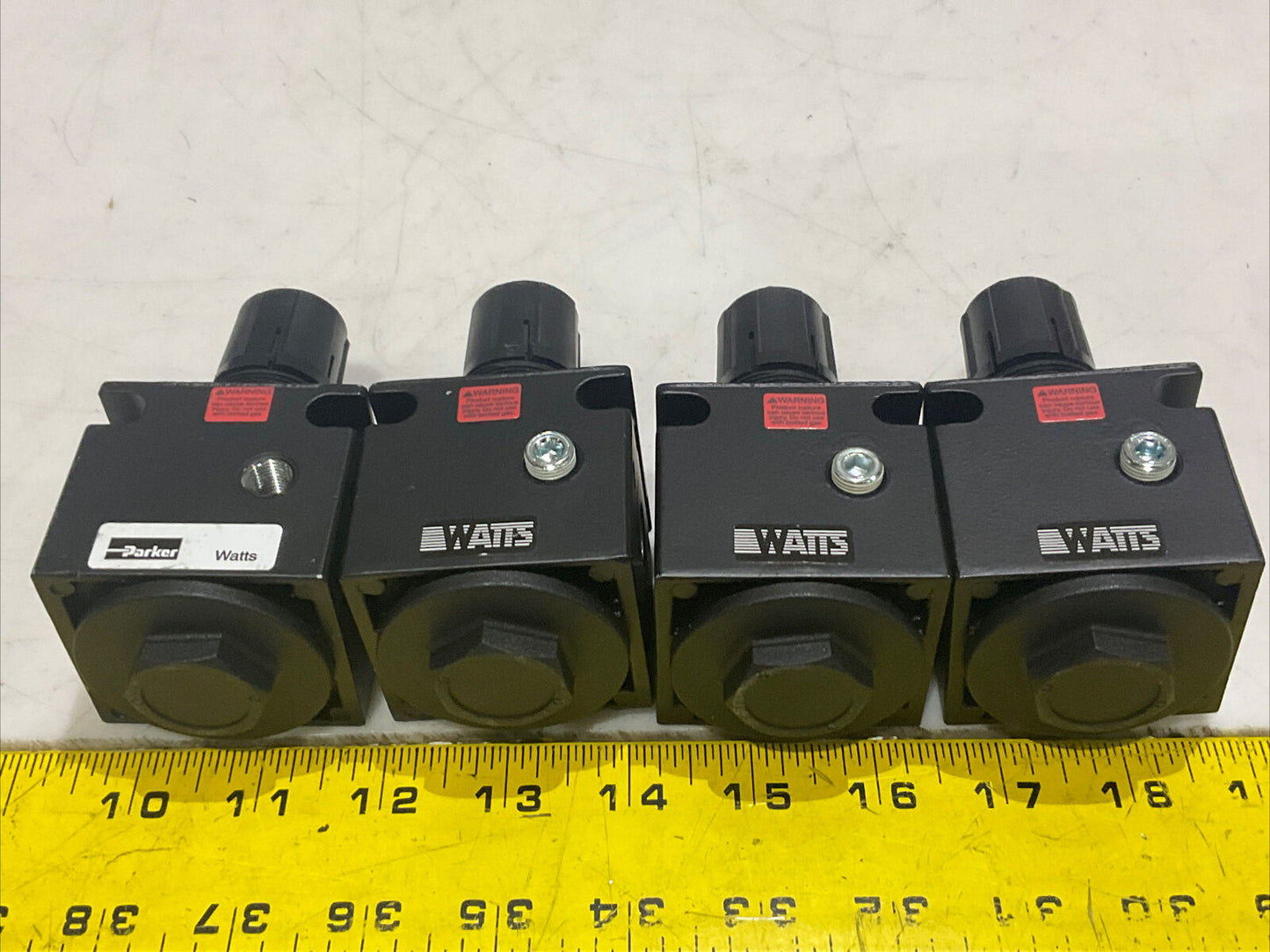 PARKER WATTS R75-02A REGULATOR 20 BAR 300 PSI 125F LOT OF 4 U3S