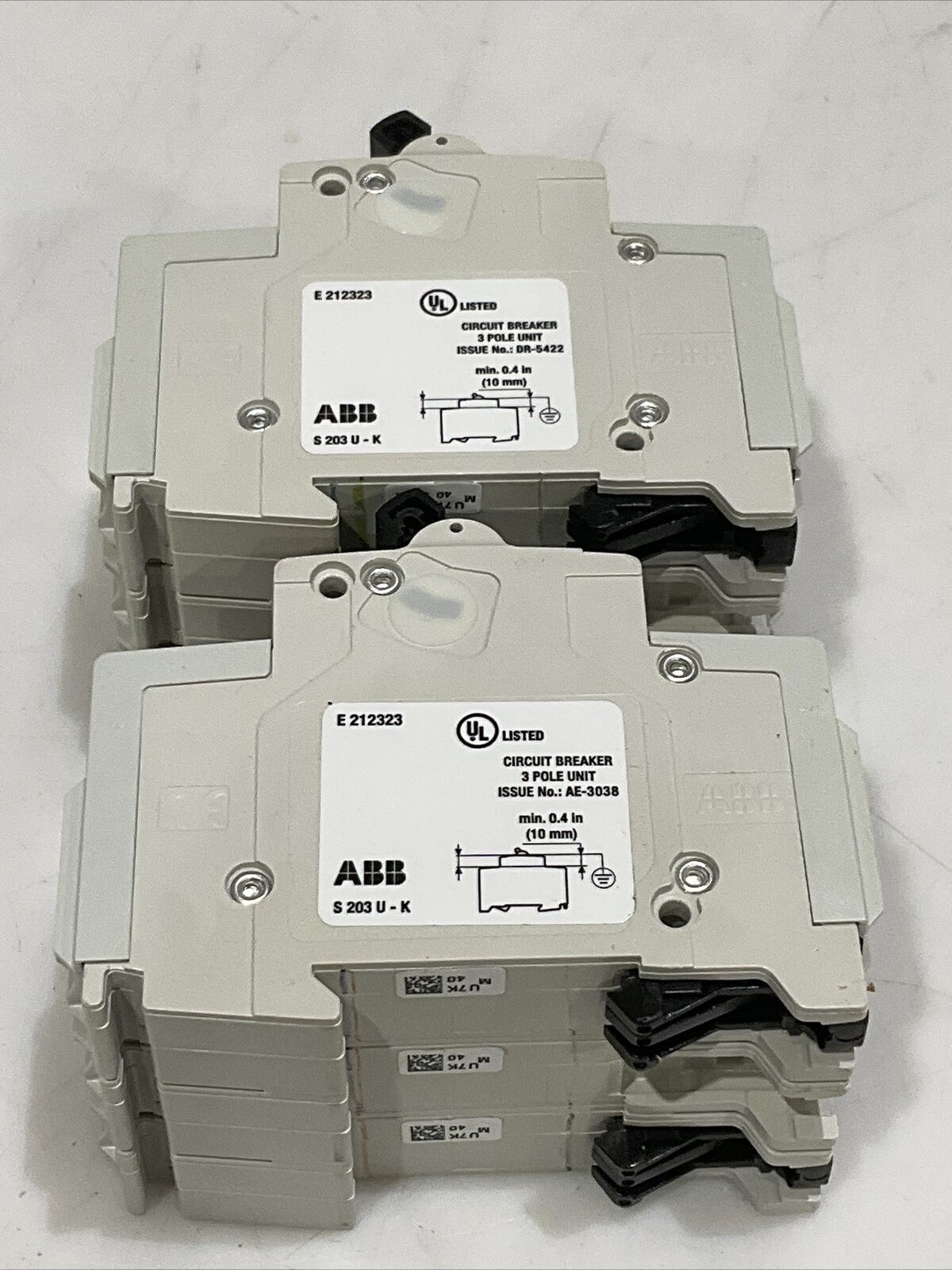 ABB S203U-K40 A CIRCUIT BREAKER 40A 240VAC 3P K TRIP LOT OF 2 U3S