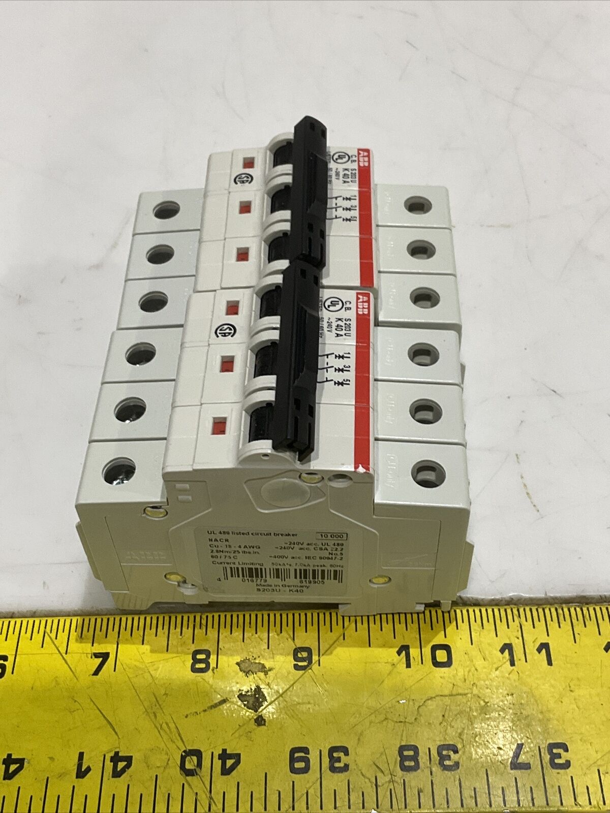 ABB S203U-K40 A CIRCUIT BREAKER 40A 240VAC 3P K TRIP LOT OF 2 U3S