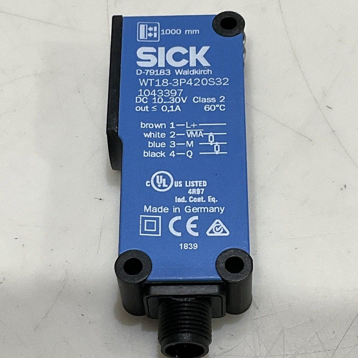 SICK WT18-3P420S32 PHOTOELECTRIC LONG RANGE PROXIMITY SENSOR 10-30V .1A U3S