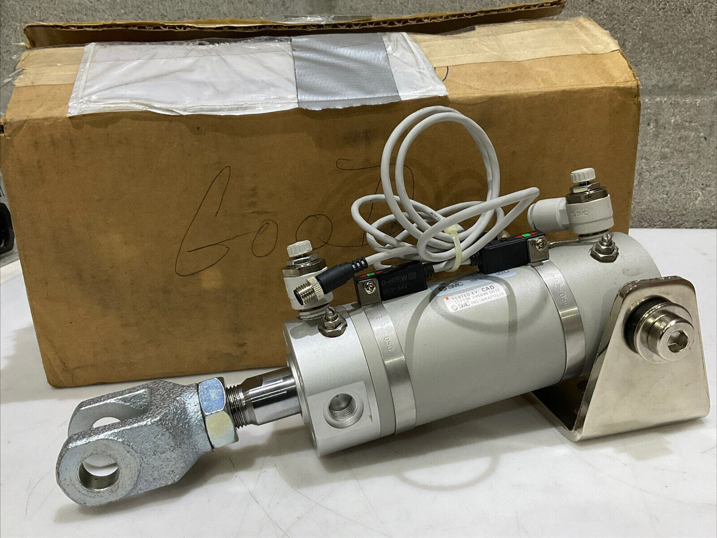 SMC CDG1TA50-65 PNEUMATIC CYLINDER U3S