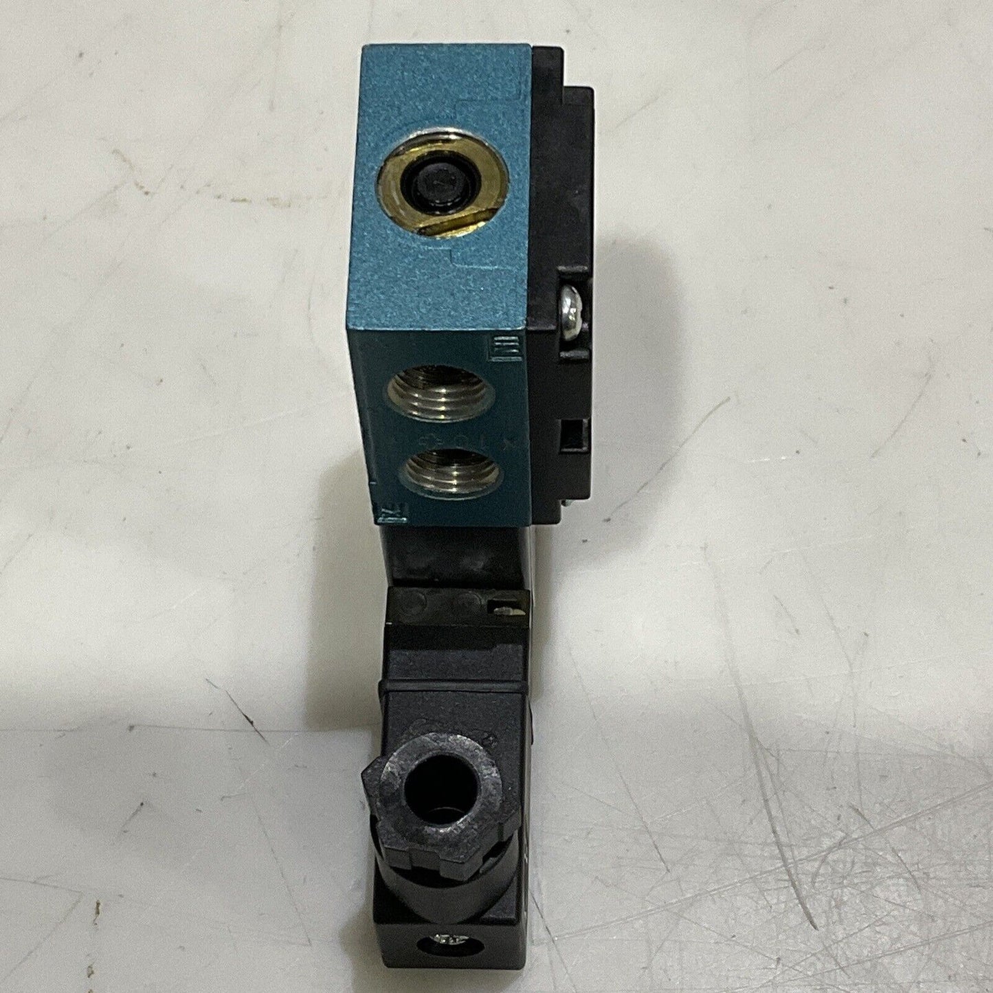 MAC 46A-AA1-JDE0-1KA PNEUMATIC SOLENOID VALVE 24 VDC 1.8 W U3S