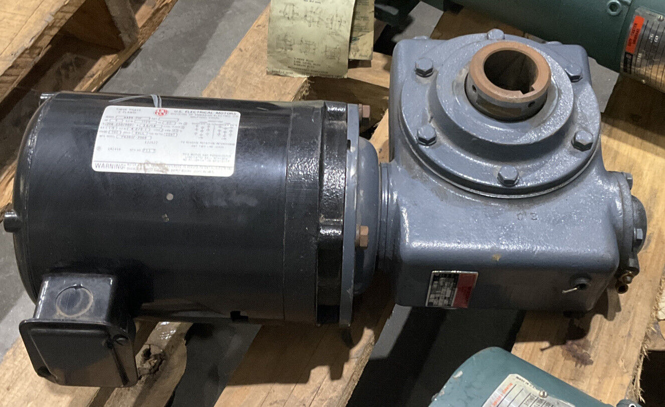 US MOTORS A494-PDF THREE PHASE C FLANGE 1HP W/ WINSMITH SPEED REDUCER U3S