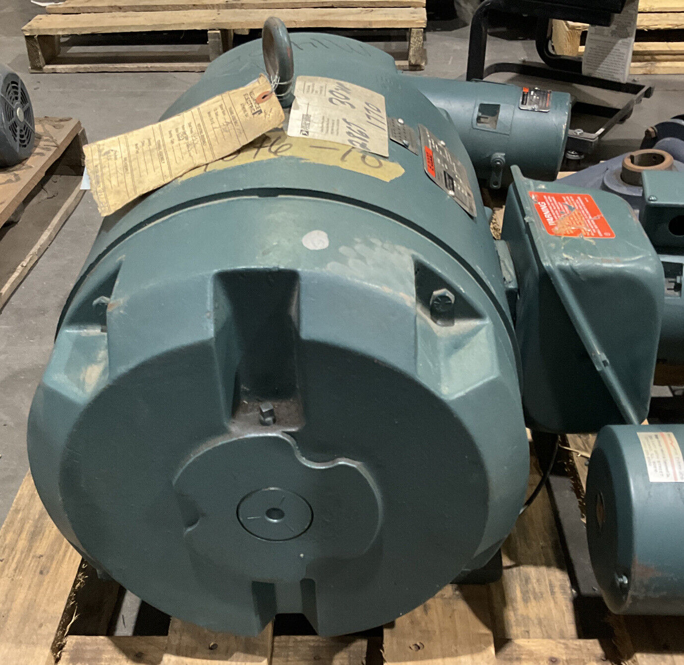 RELIANCE 30HP E-2000 P28G3021A DUTYMASTER A-C MOTOR U3S