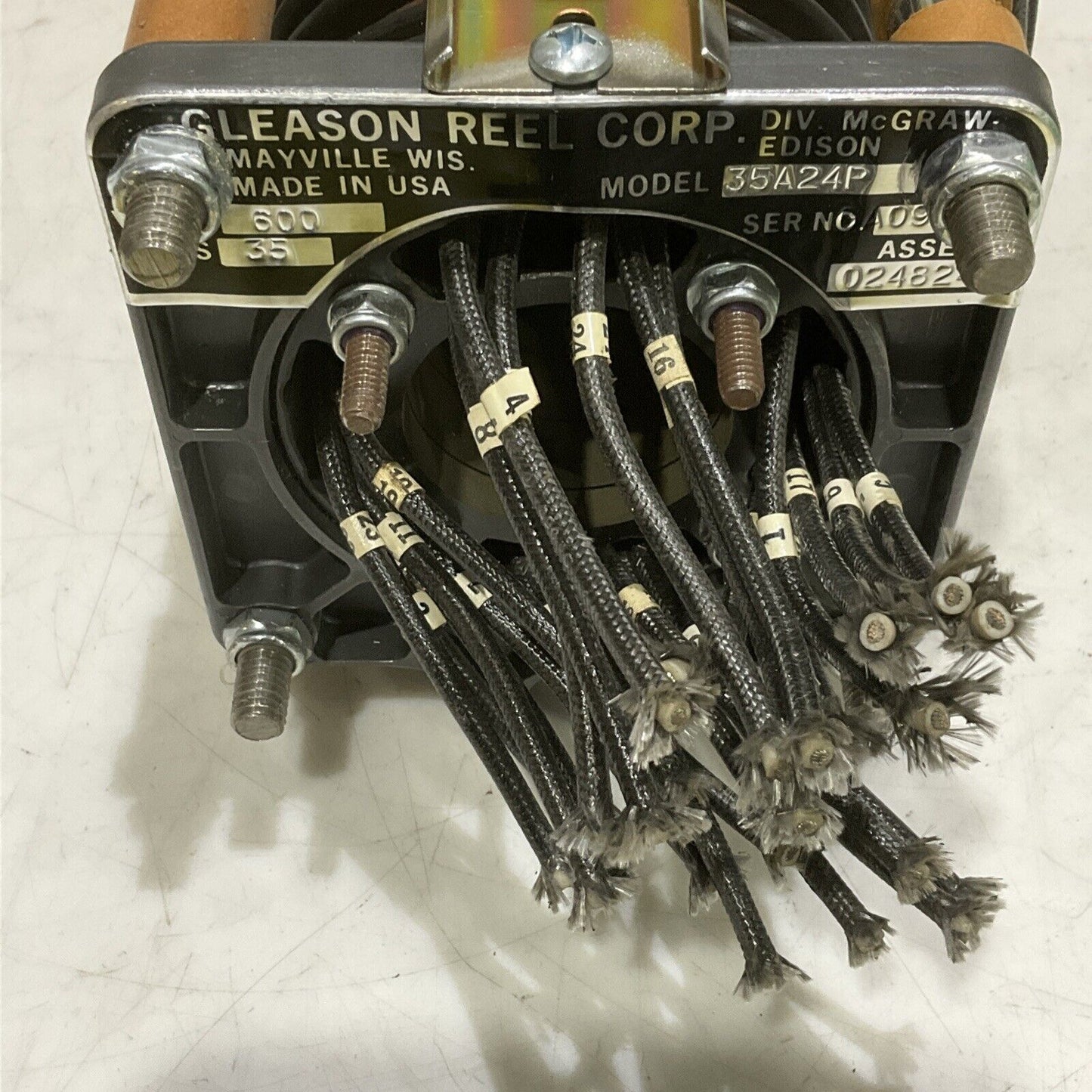 GLEASON REEL 35A25P 2482402 COLLECTOR SWITCH 35A 24 BRUSH 600V 35A 373