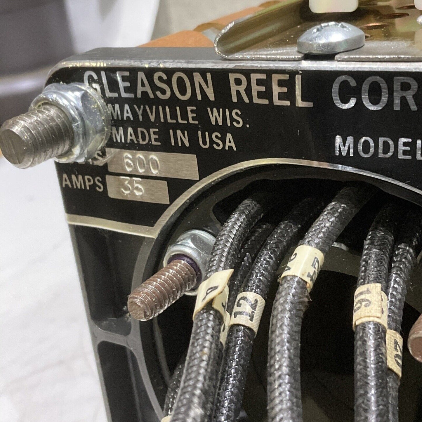 GLEASON REEL 35A25P 2482402 COLLECTOR SWITCH 35A 24 BRUSH 600V 35A 373