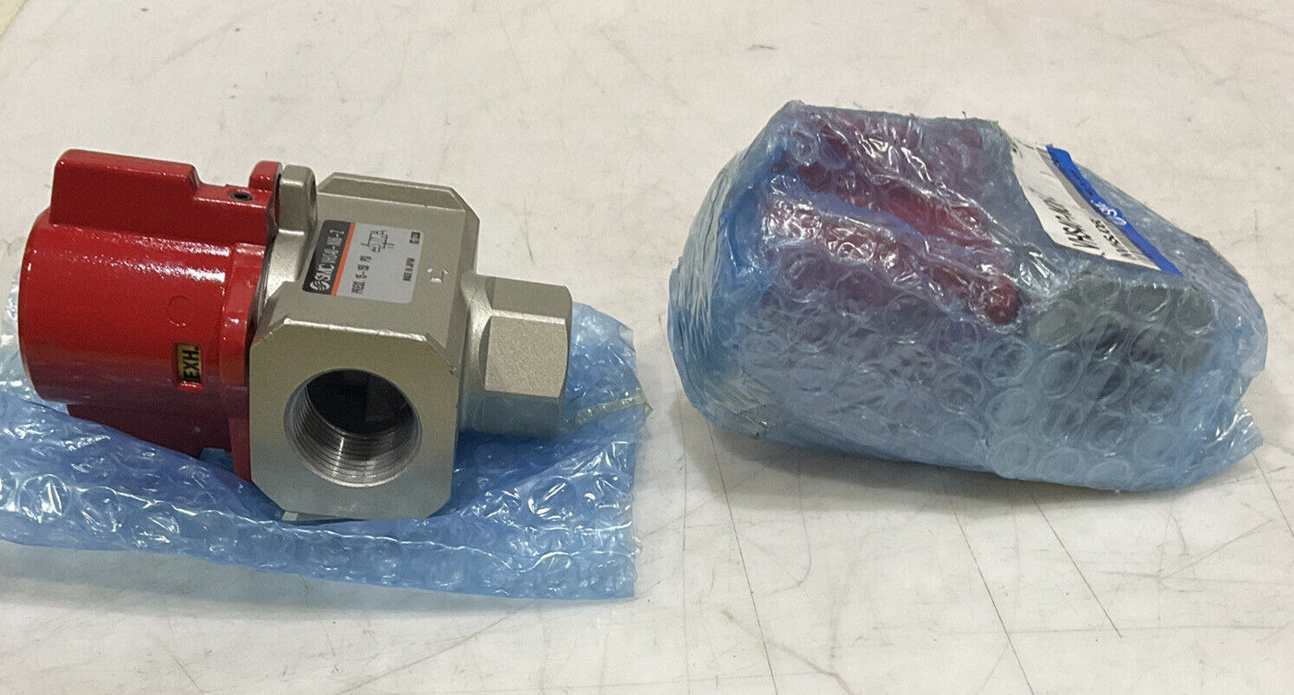 SMC VHS40-N06-Z 3-WAY LOCKOUT VALVE LOT OF 2 U3S
