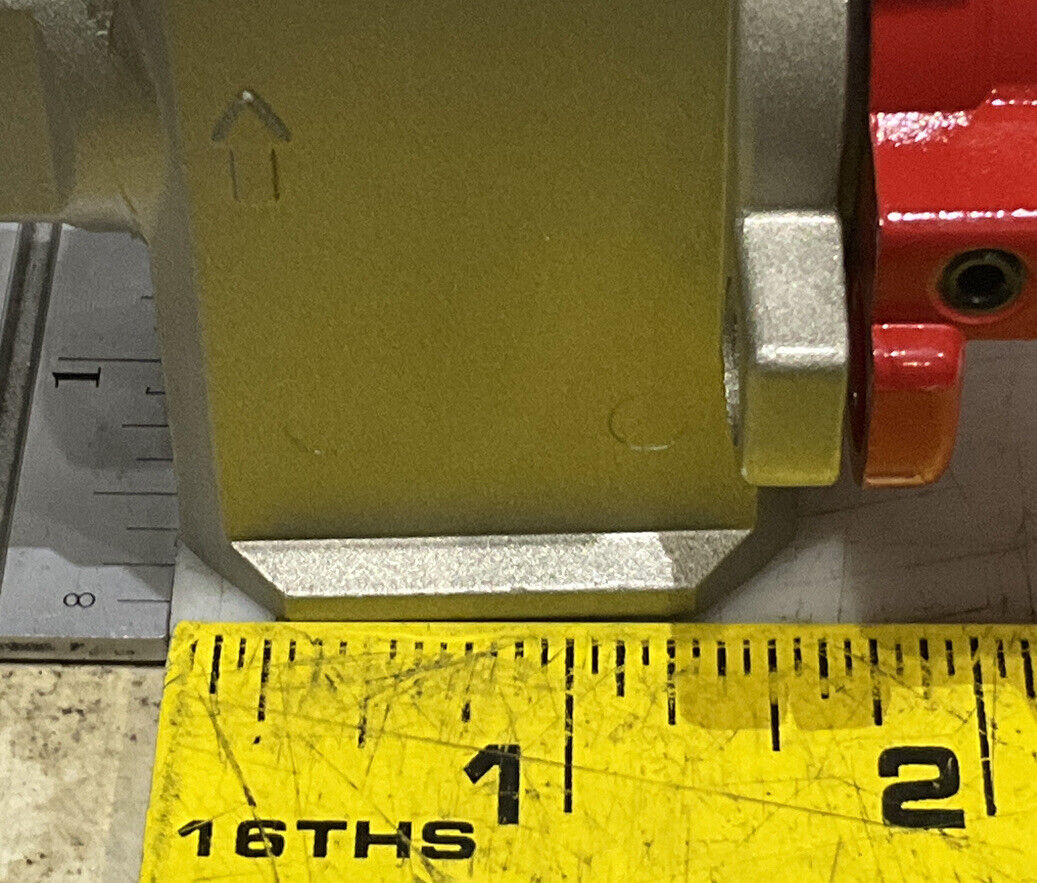 SMC VHS40-N06-Z 3-WAY LOCKOUT VALVE LOT OF 2 U3S