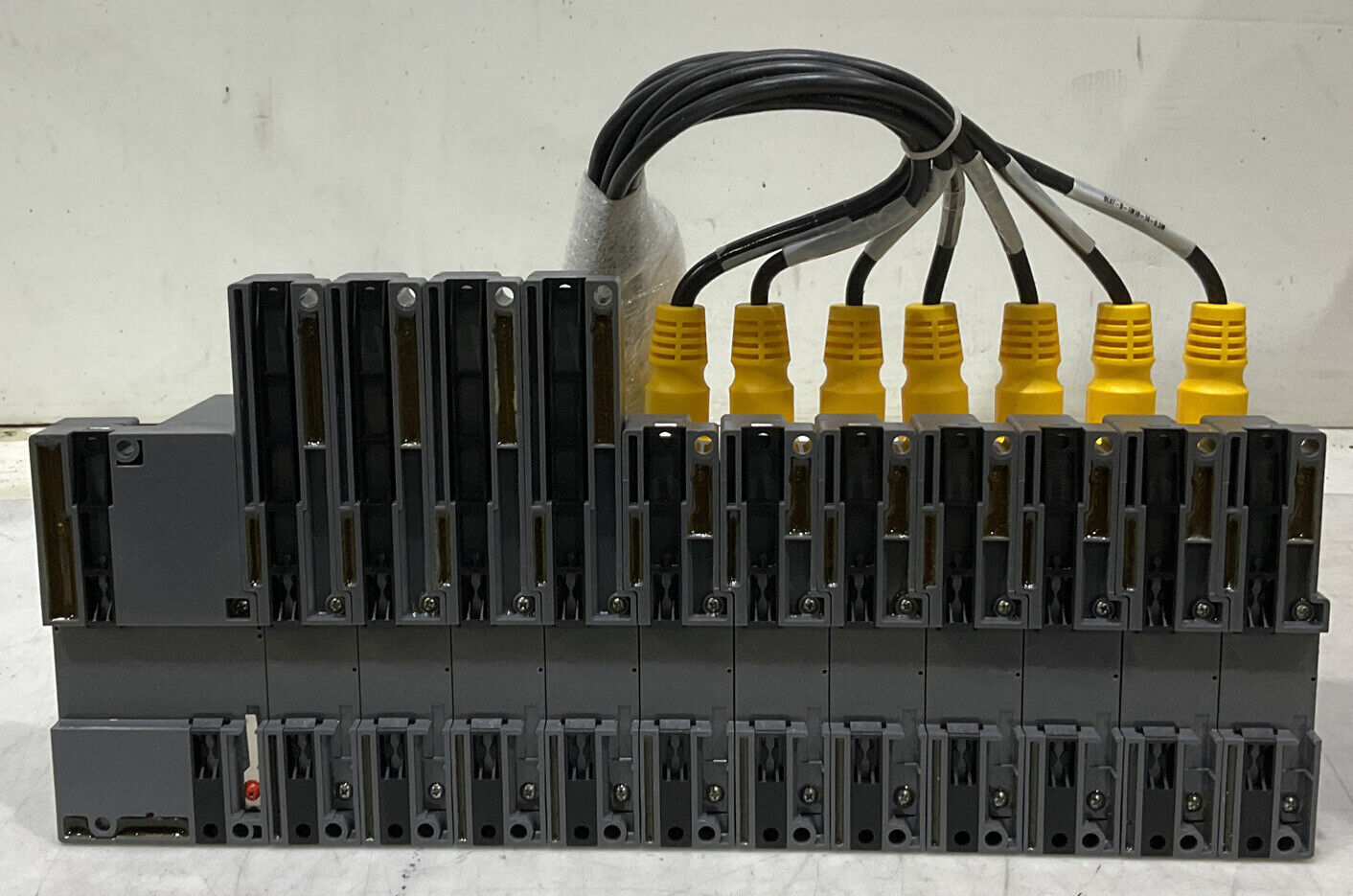 TURCK 165K100 BL67 TW-CO 8DI-P 8DO-0,5A-P BL67-B-4M12-P CANOPEN ASSEMBLY U3S