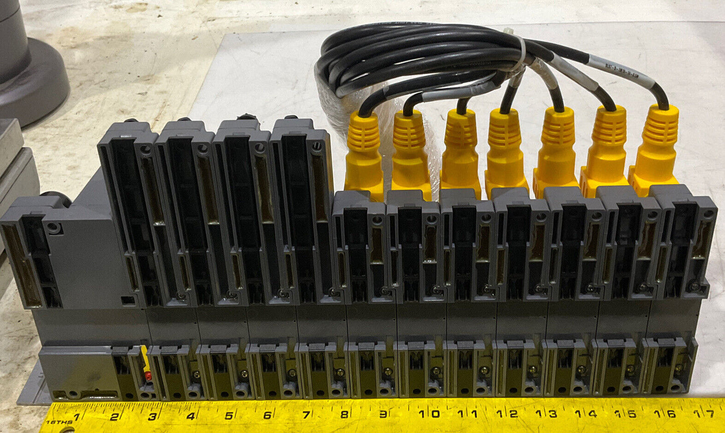 TURCK 165K100 BL67 TW-CO 8DI-P 8DO-0,5A-P BL67-B-4M12-P CANOPEN ASSEMBLY U3S