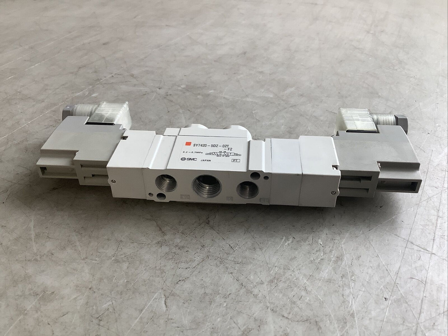 SMC SY7420-5DZ-02T-F2 SOLENOID VALVE 5 PORT U3S