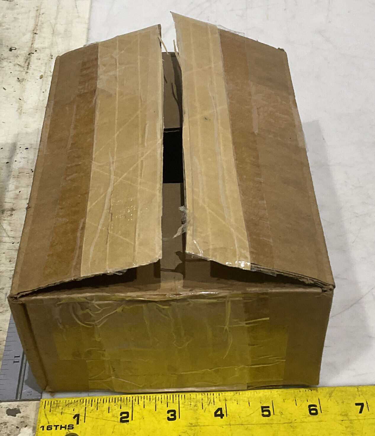NORGREN C00600600 TEE FITTING LOT OF 51 U3S