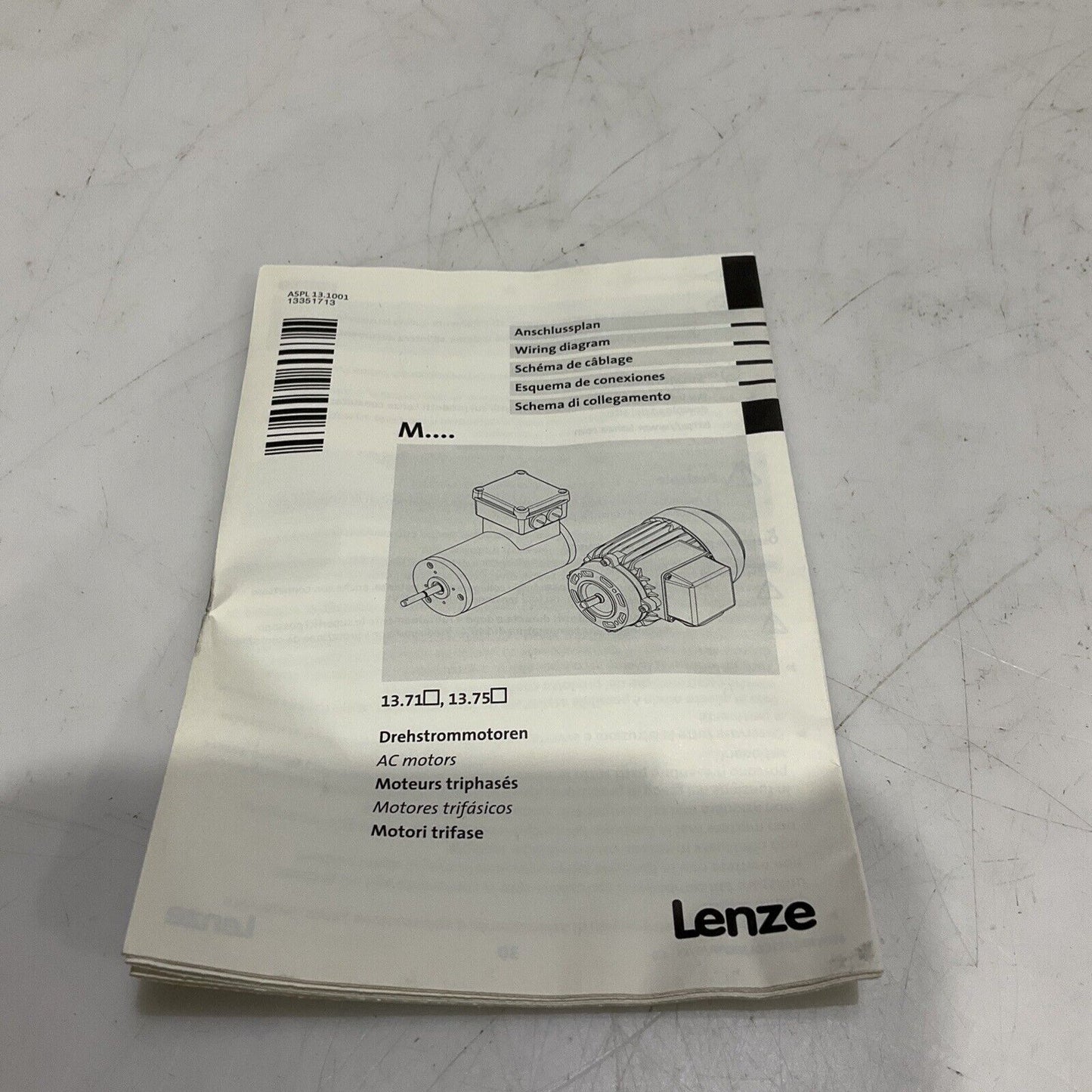 LENZE D-32699 13.750.65.1.3.0 PHASE MOTOR 180W 230/400 VAC  50 HZ 3 AC U3S