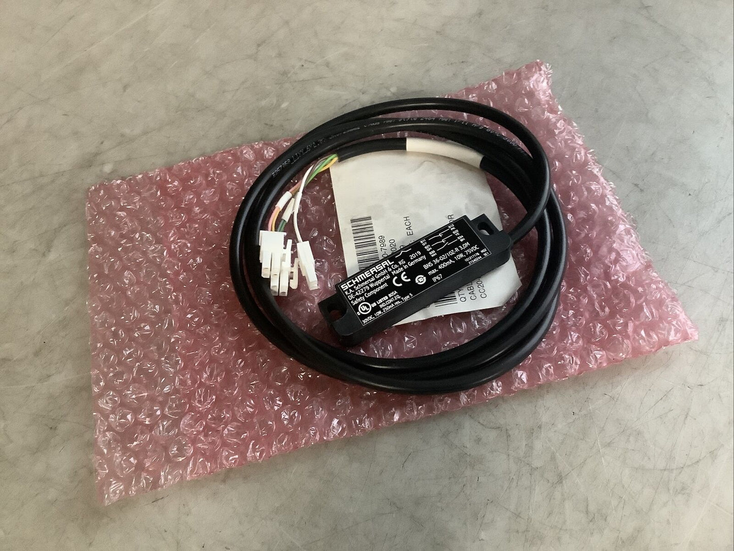 SCHMERSAL 101217176 42279 BNS 36-02/10Z-R SAFETY DOOR SWITCH 3M U3S