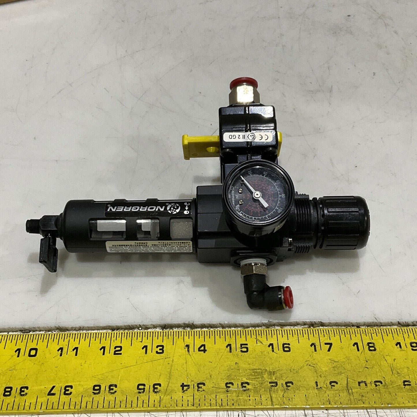 NORGREN  B72G-3AK-QW3-RMG PNEUMATIC FILTER/ REGULATOR 150 PSIG U3S