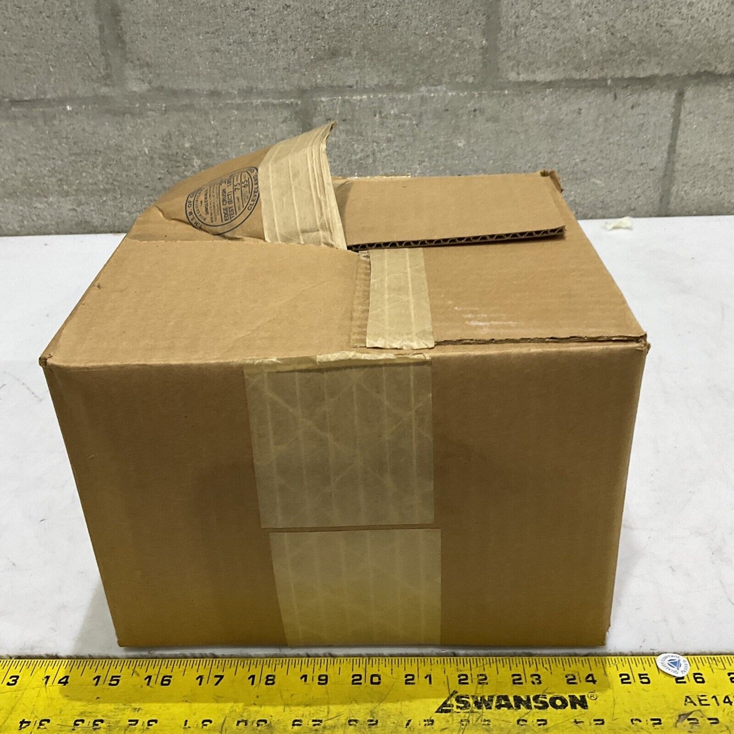 INSTALOK COUPLING CP25042B-16Z 2.5 BLK 2B 4IN 16 GA Z LOT OF 8 U3S