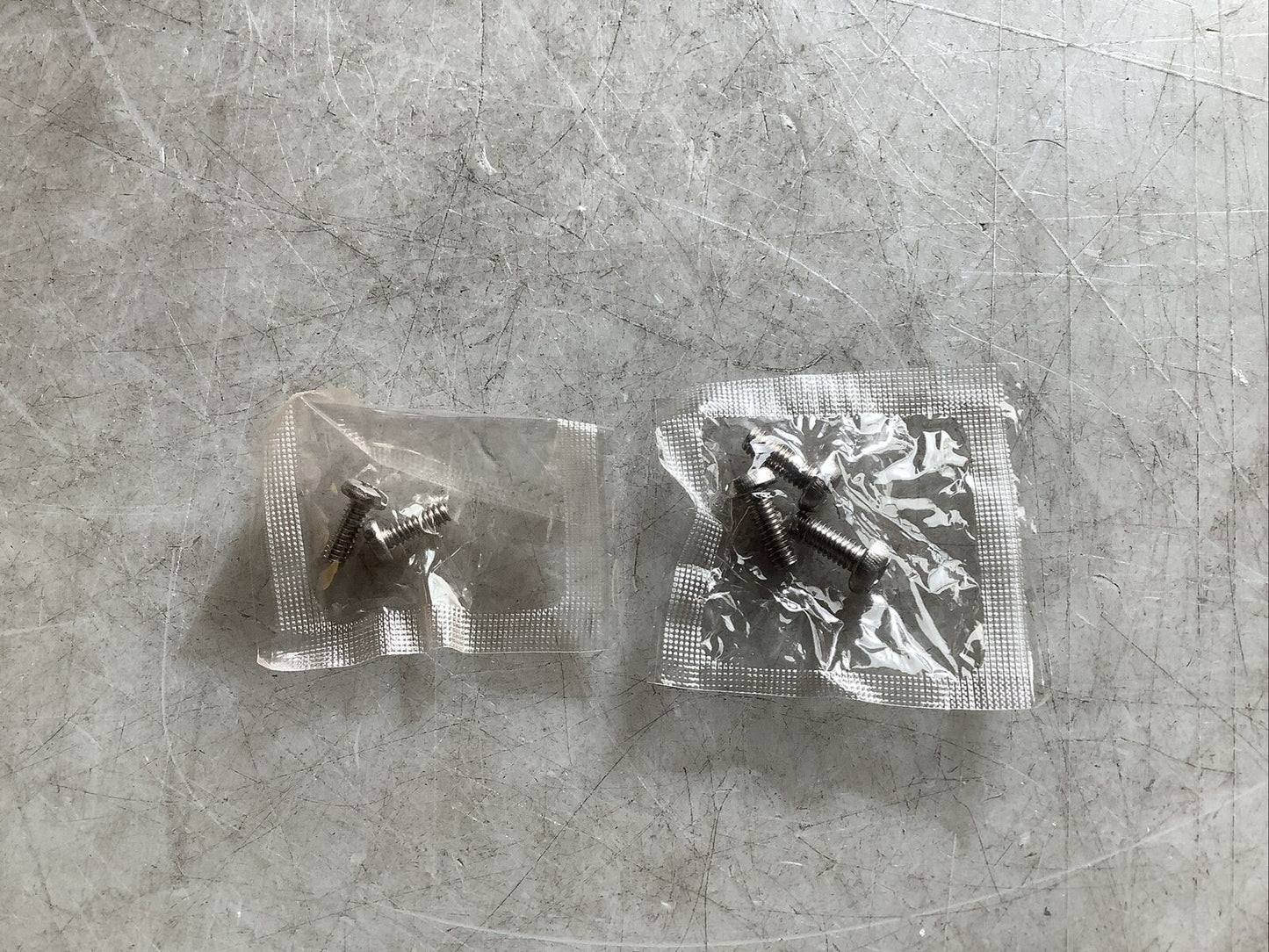 HUBBELL HBL3325C FLANGED TWIST-LOCK INLET 20A 125/250V 3P 3W 554