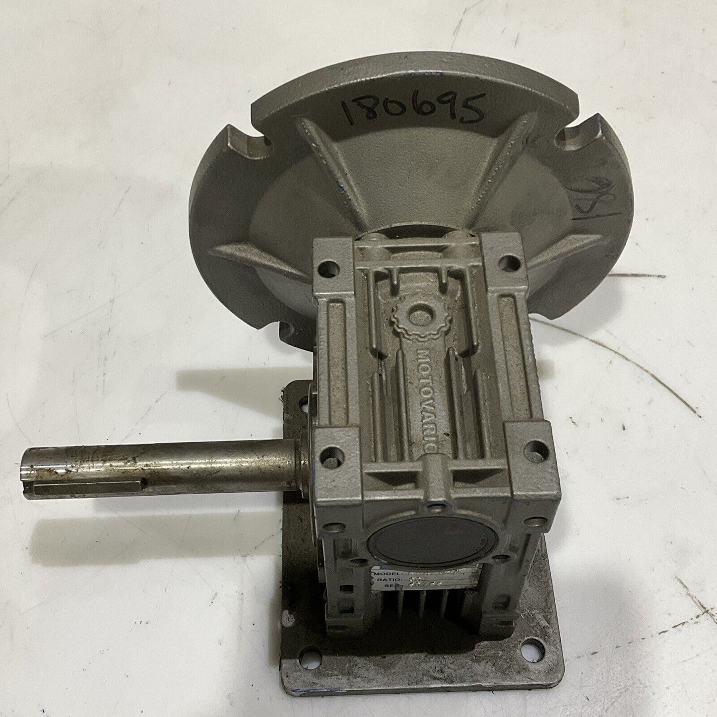 MOTOVARIO NMRV040 GEAR BOX RATIO 30 U4M