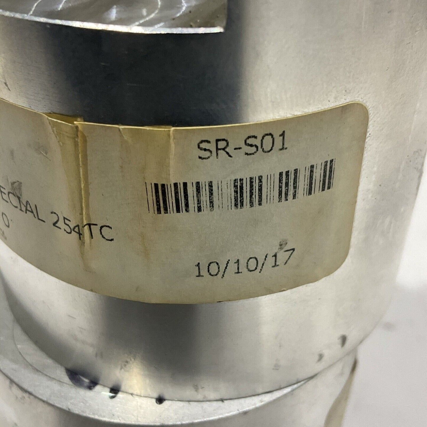 JBT WT100-011 J050058716 SR-S01  COUPLING SIZE 28 SPECIAL 254TC LOT OF 2 U4M