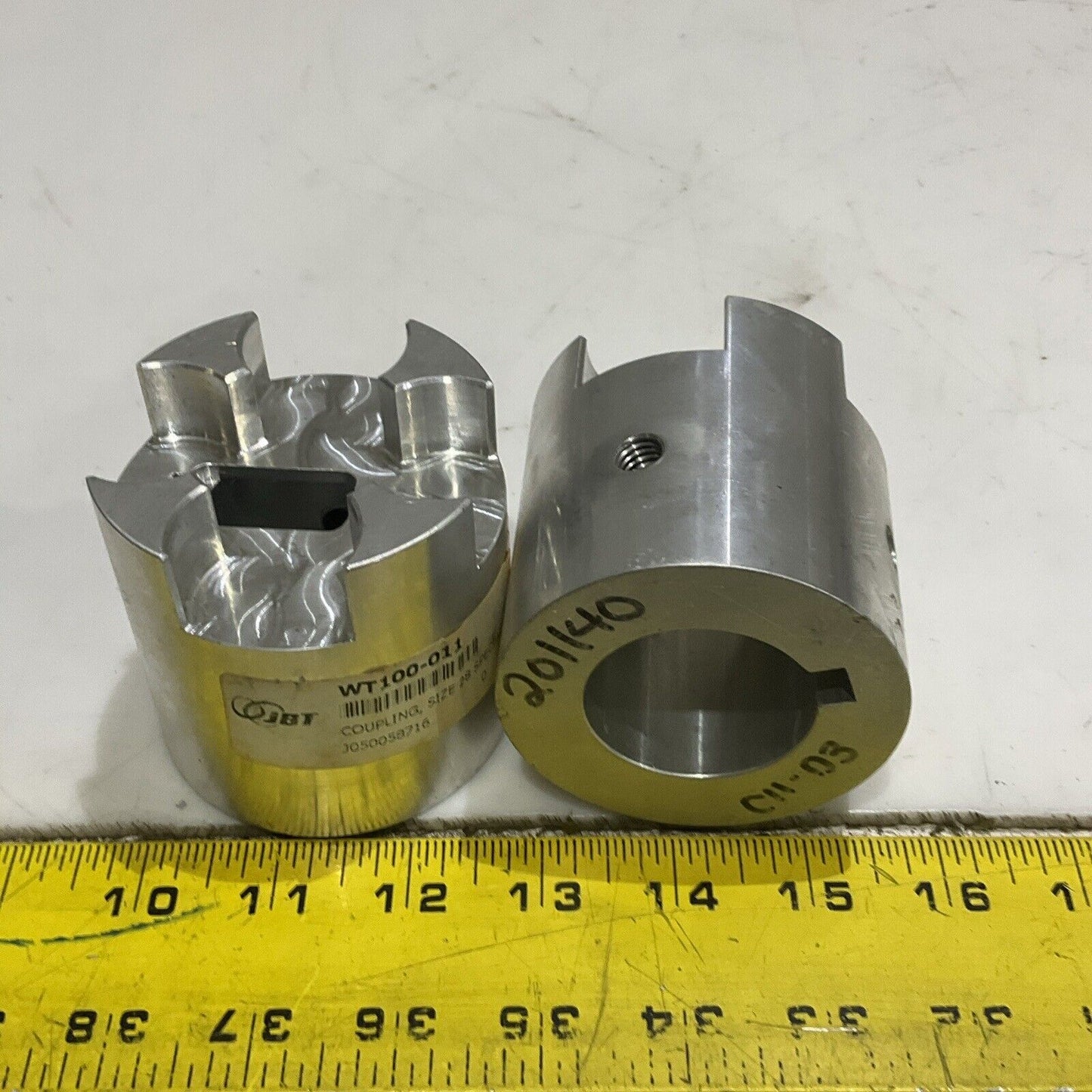 JBT WT100-011 J050058716 SR-S01  COUPLING SIZE 28 SPECIAL 254TC LOT OF 2 U4M