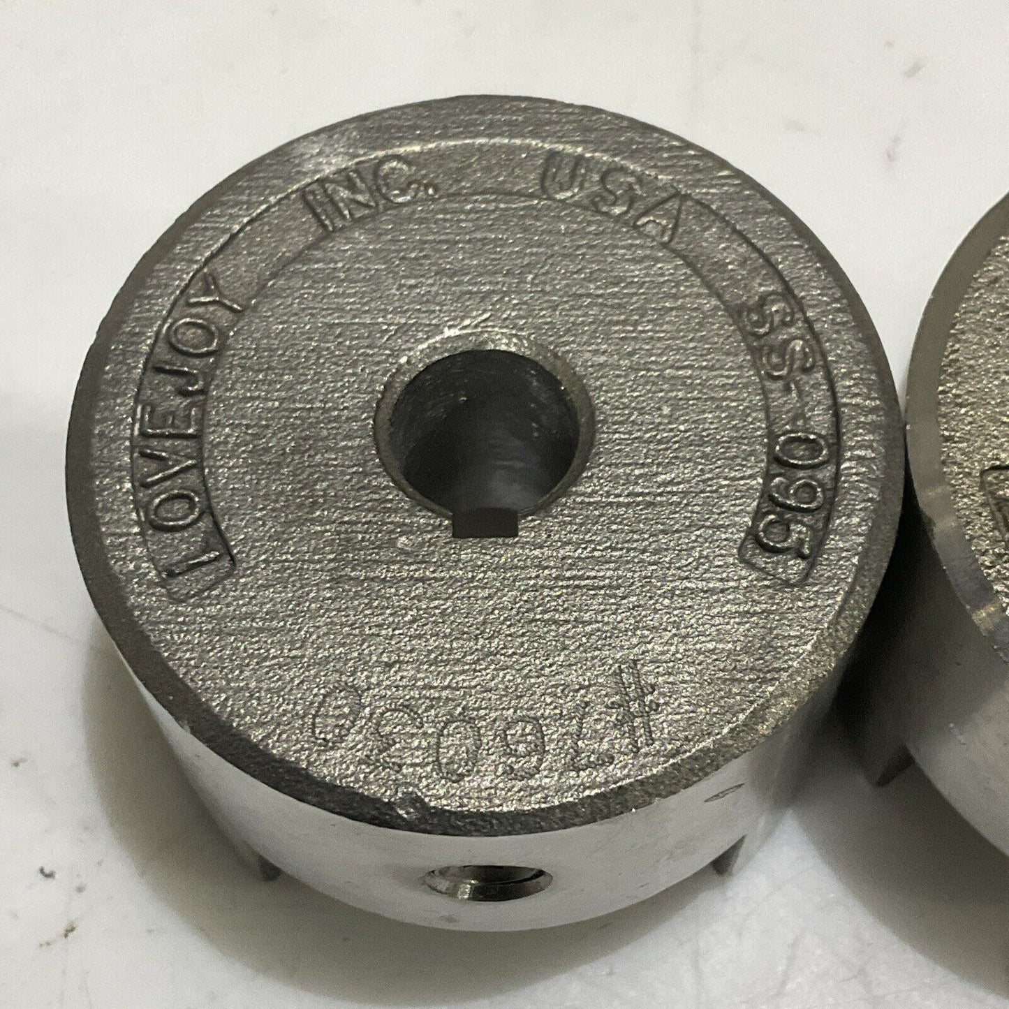 LOVEJOY SS-095 JAW COUPLING HUB 5/8 3/16 X 3/32 KW LOT OF 2 U4M