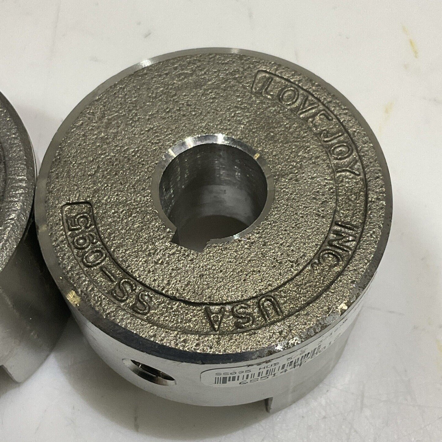 LOVEJOY SS-095 JAW COUPLING HUB 5/8 3/16 X 3/32 KW LOT OF 2 U4M