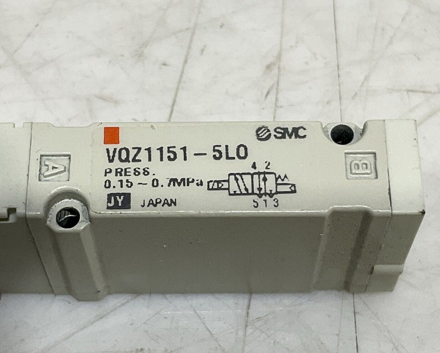 SMC VQZ115-5L0 SOLENOID VALVE 554