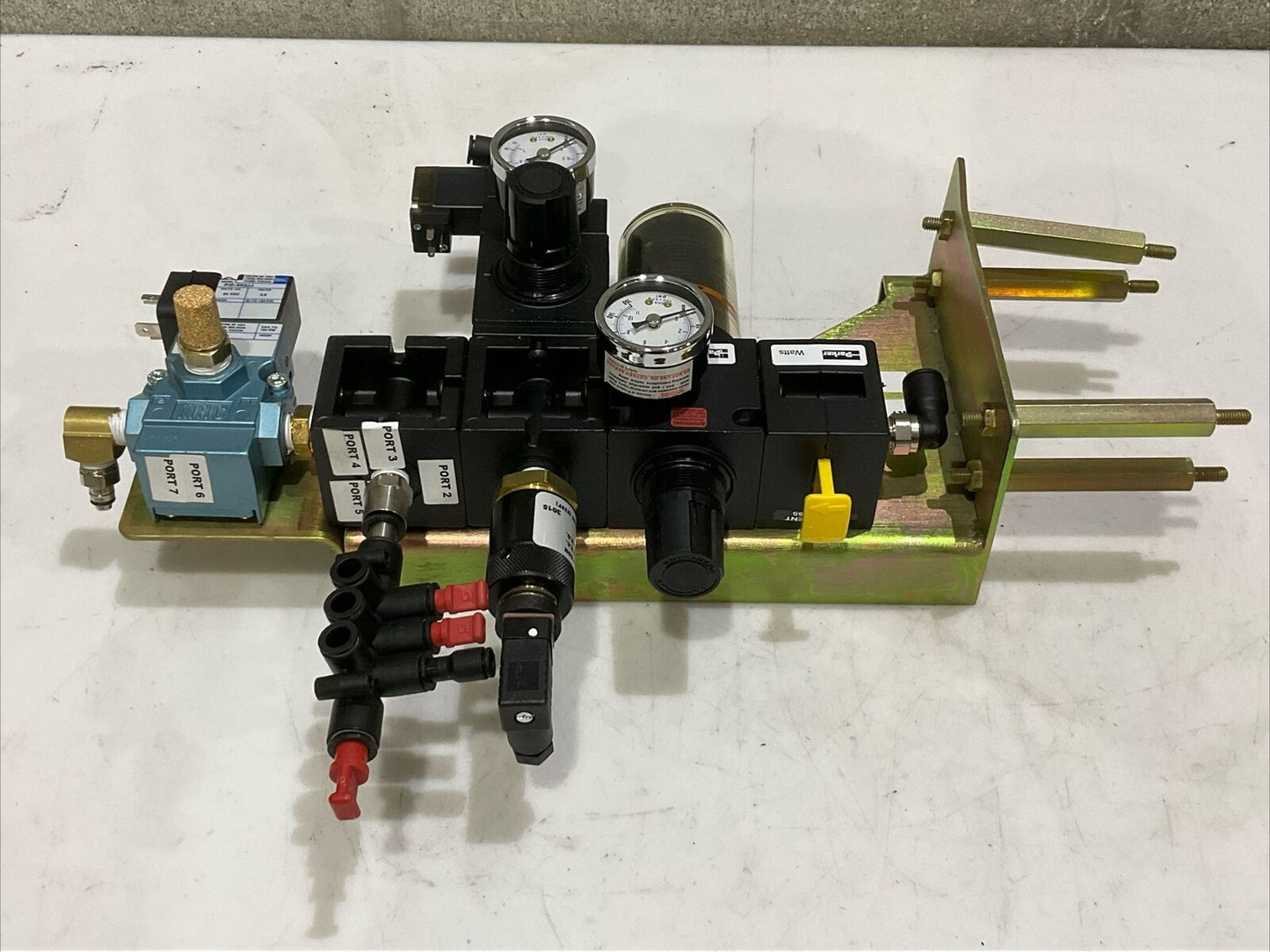 PARKER PNEUMATIC SUPPLY PANEL R75-02A PPS1-1C3-RHM PID-590JJ 55B-11-PI-590JJ U3S