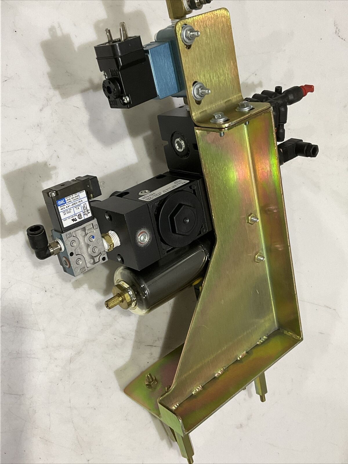 PARKER PNEUMATIC SUPPLY PANEL R75-02A PPS1-1C3-RHM PID-590JJ 55B-11-PI-590JJ U3S