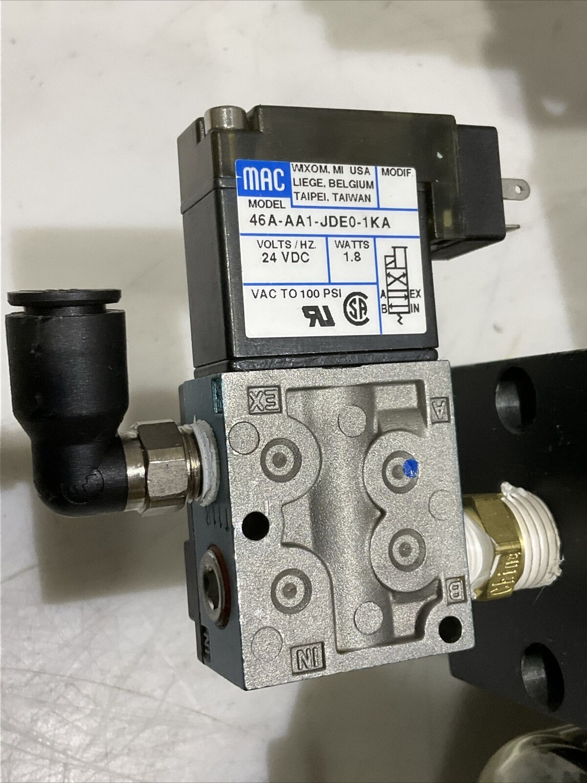 PARKER PNEUMATIC SUPPLY PANEL R75-02A PPS1-1C3-RHM PID-590JJ 55B-11-PI-590JJ U3S