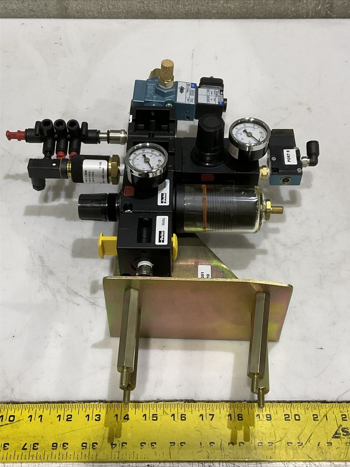 PARKER PNEUMATIC SUPPLY PANEL R75-02A PPS1-1C3-RHM PID-590JJ 55B-11-PI-590JJ U3S